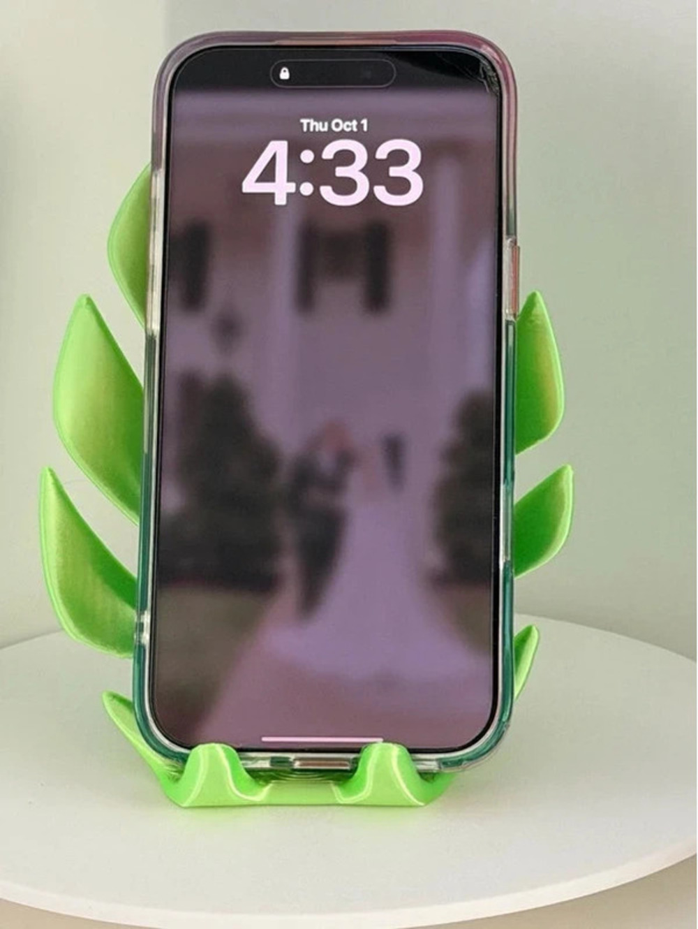 Monstera Leaf Phone Stand – Bright Green Desk Holder